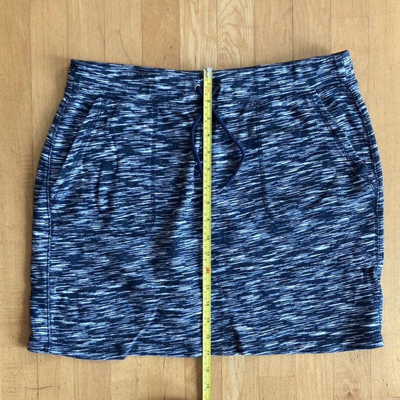 2/$20 Sweatshirt miniskirt set Joe Fresh space-dye cotton Large - Picture 12 of 14